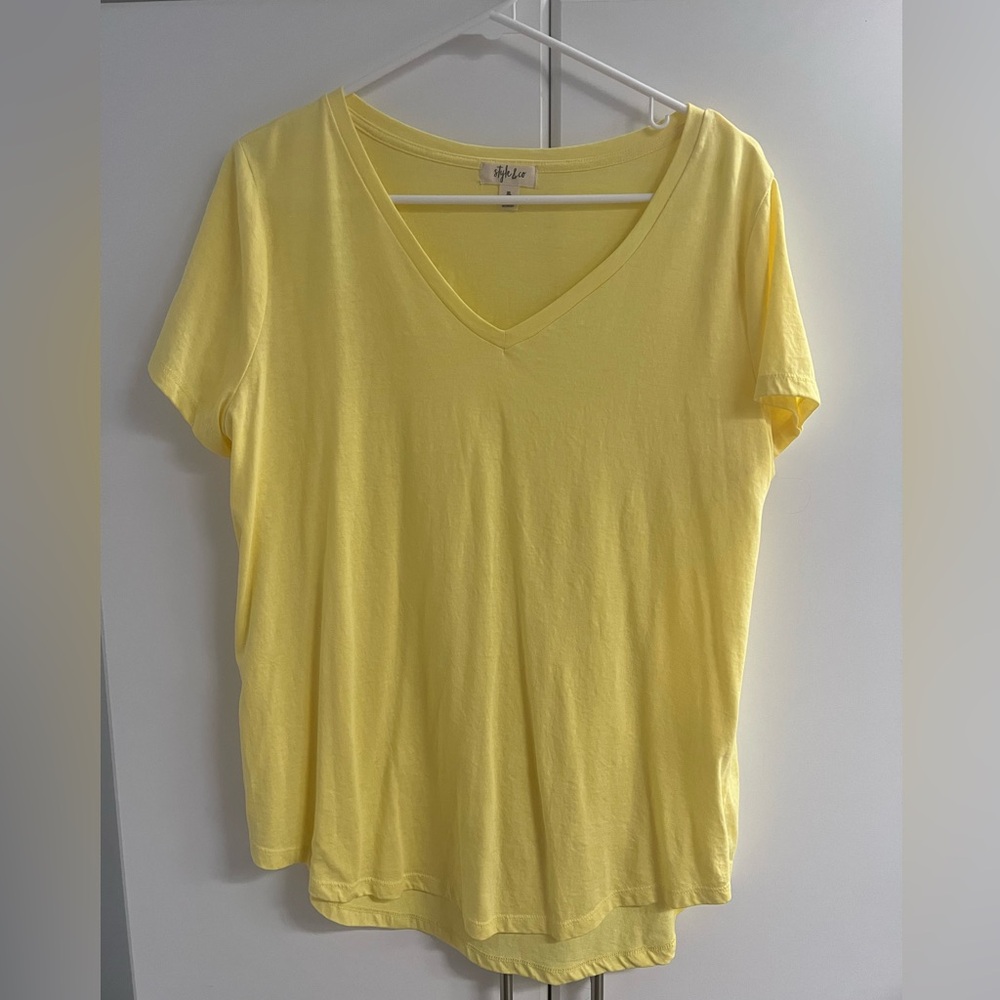 Style &Co Women’s Yellow Top Sz XL